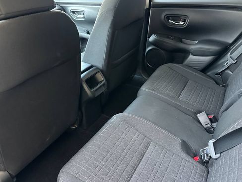 Certified 2026 Honda HR-V LX image 13
