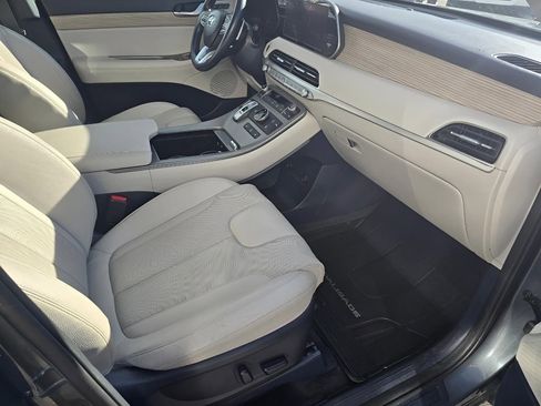 Used 2022 Hyundai Palisade SEL w/ 8P Bench Seat Package image 12