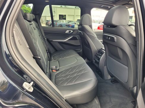 Used 2026 BMW X5 sDrive40i w/ M Sport Package image 16