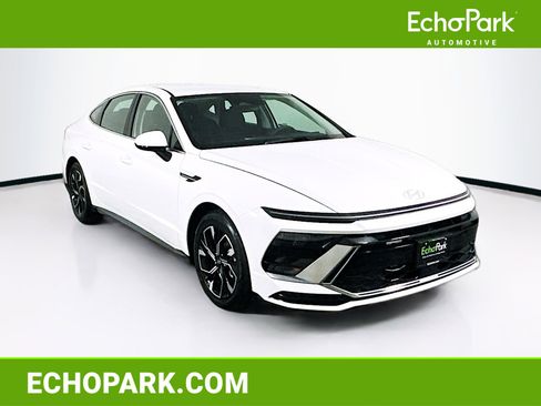 Used 2025 Hyundai Sonata SEL image 1