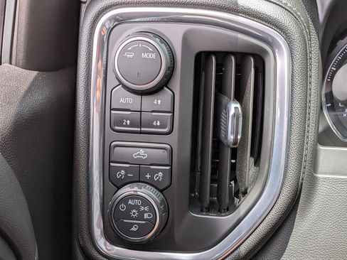 Used 2020 Chevrolet Silverado 1500 LT w/ All-Star Edition AWD/4WD image 22