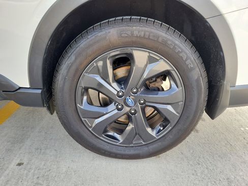 Used 2021 Subaru Outback Onyx Edition XT w/ Tech Package 3 image 11