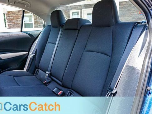 Used 2025 Toyota Corolla LE FWD image 33