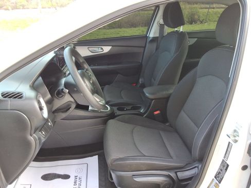 Used 2024 Kia Forte LX FWD image 26