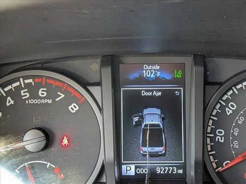 Used 2023 Toyota Tacoma SR AWD/4WD image 11