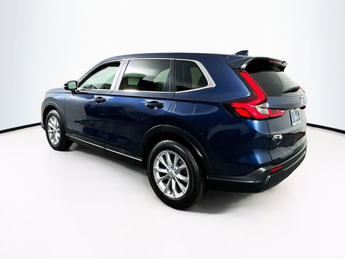 Used 2025 Honda CR-V EX image 4