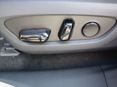 Used 2023 Lexus RX 350h image 25