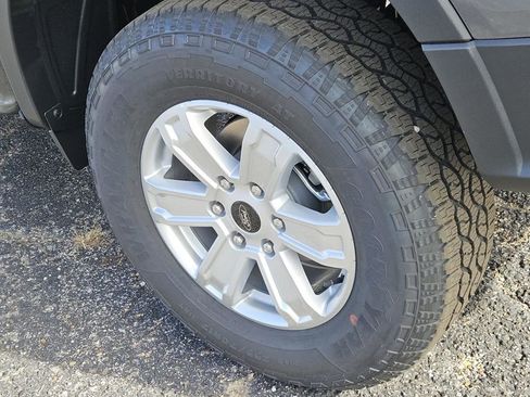 New 2025 Ford Ranger XL image 9