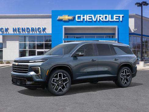 New 2026 Chevrolet Traverse High Country image 3