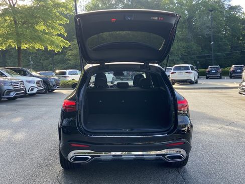Certified 2025 Mercedes-Benz GLC 300 4MATIC image 9