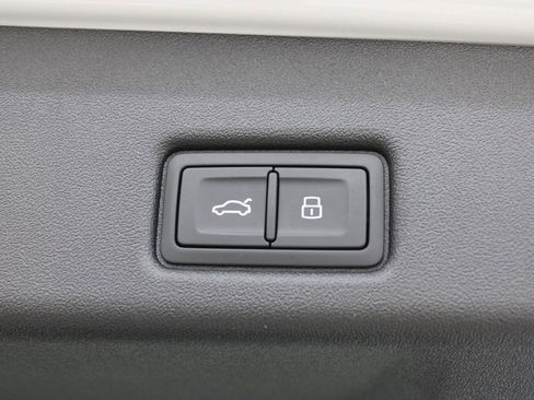 New 2026 Audi SQ5 Premium Plus image 30