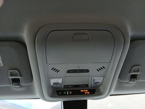 Certified 2022 Chevrolet Equinox Premier w/ LPO, Floor Liner Package FWD image 14
