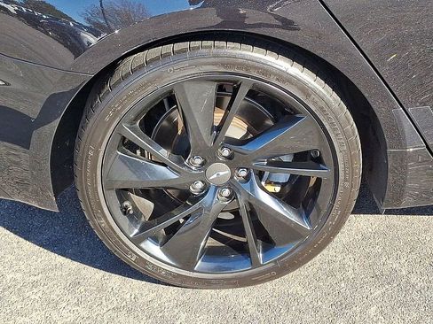 Used 2023 Genesis G70 2.0T w/ Sport Prestige Package image 27