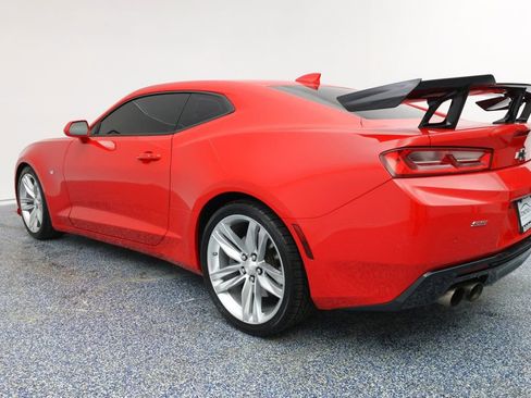 Used 2016 Chevrolet Camaro SS image 5