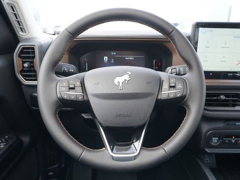 New 2026 Ford Bronco Badlands image 18