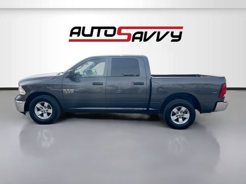 Used 2022 RAM 1500 Classic SLT RWD image 4