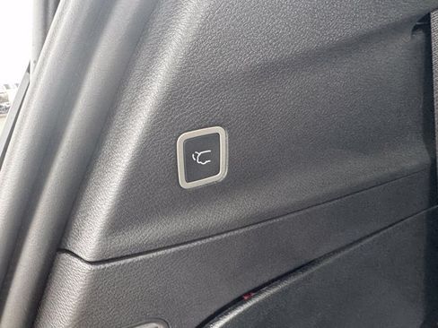 New 2026 Chrysler Voyager LX FWD image 18