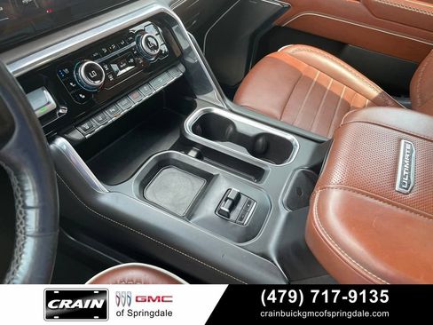 Used 2024 GMC Sierra 2500 Denali Ultimate AWD/4WD image 21