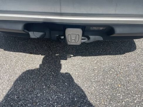 Used 2019 Honda Pilot Touring image 9