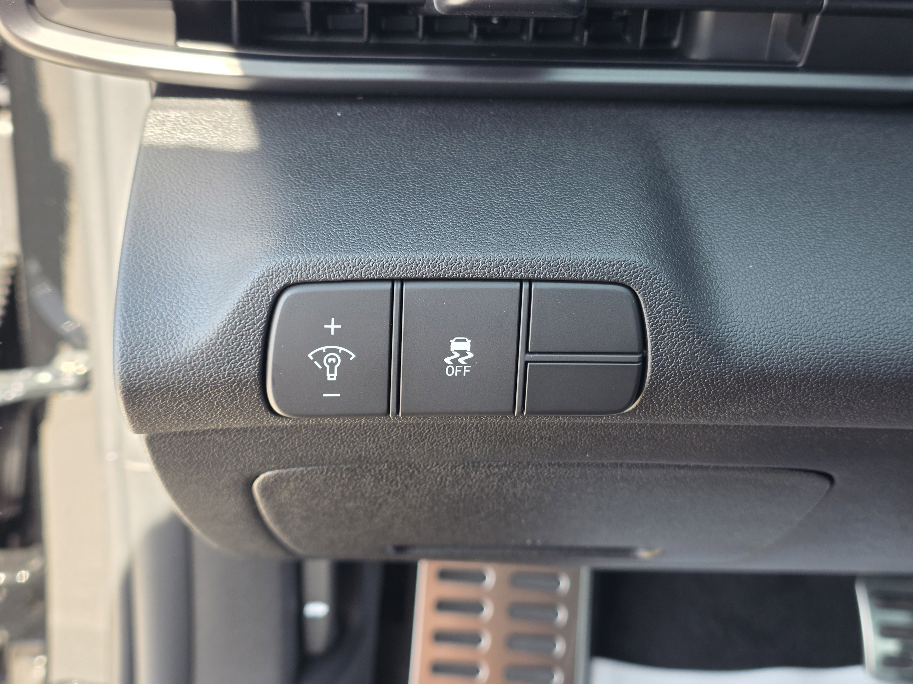 New 2026 Hyundai Elantra SEL Sport Premium FWD image 35