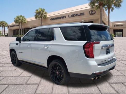 Used 2023 GMC Yukon Denali AWD/4WD image 6