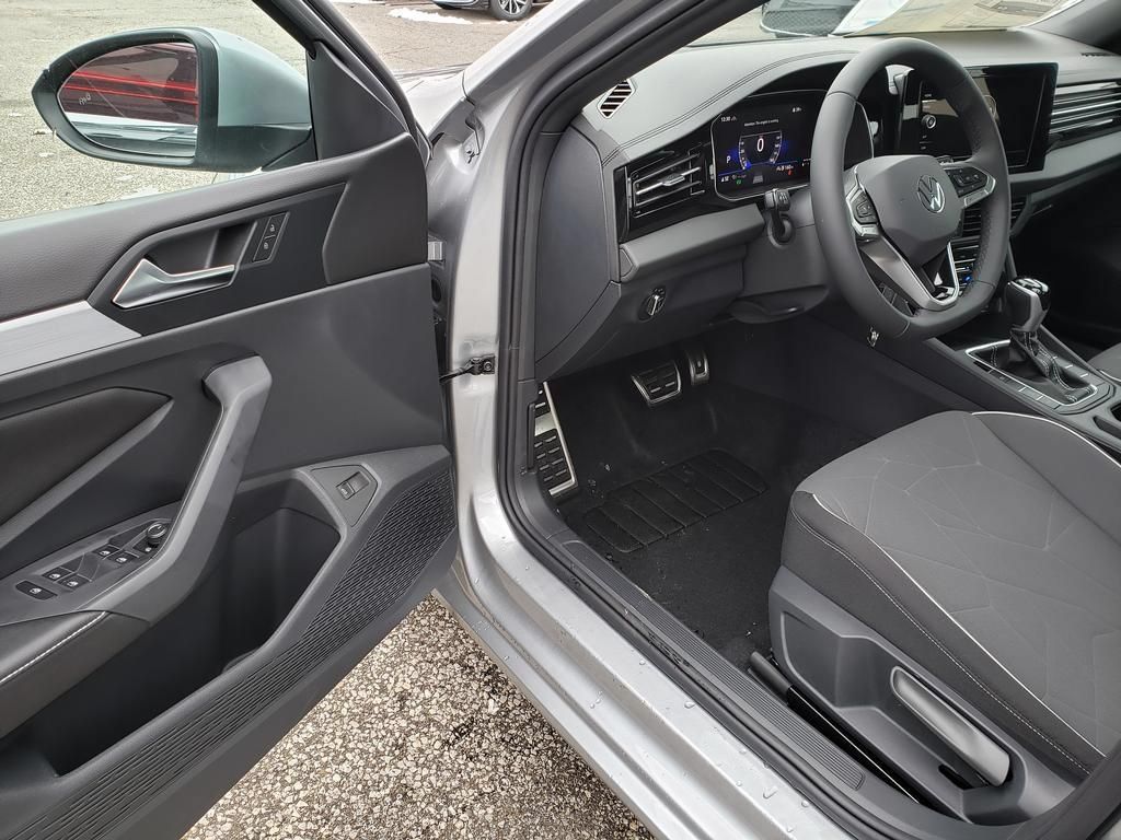 New 2026 Volkswagen Jetta Sport FWD image 6