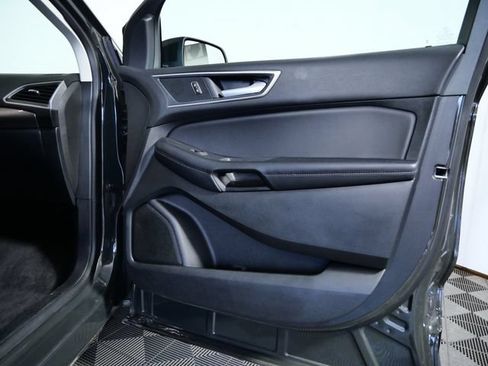 Certified 2024 Ford Edge SEL w/ Convenience Package AWD/4WD image 10