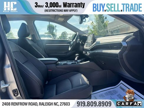 Used 2020 Nissan Altima 2.5 SV FWD image 21