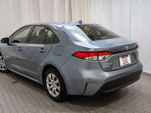 Used 2023 Toyota Corolla LE image 4