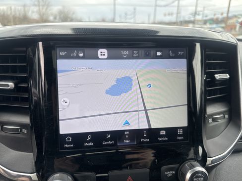 Used 2022 RAM 1500 Laramie image 27