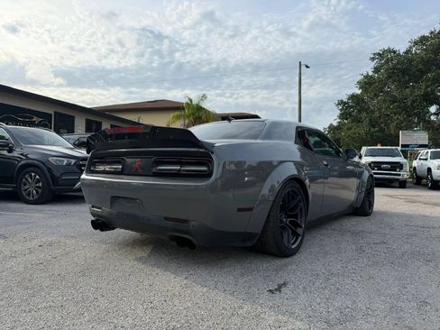 Used 2019 Dodge Challenger R/T Scat Pack w/ Widebody Package RWD image 9