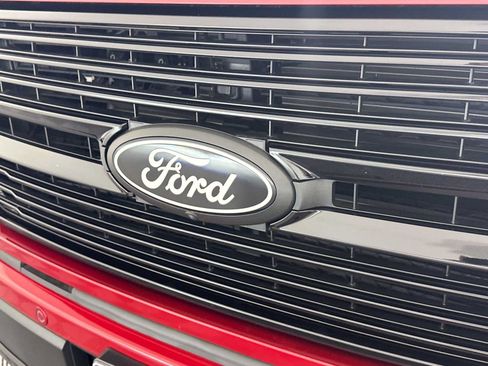 Used 2025 Ford F150 Platinum w/ Equipment Group 702A High AWD/4WD image 18
