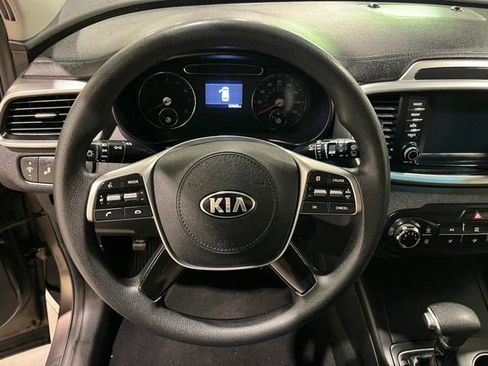 Used 2019 Kia Sorento AWD image 22