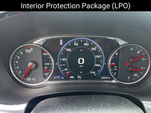 Used 2023 Chevrolet Traverse Premier image 15