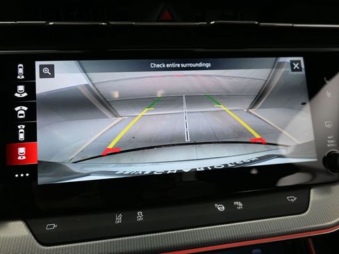 Used 2024 Jeep Wagoneer Launch Edition image 35