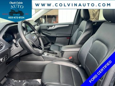 Certified 2025 Ford Escape Platinum AWD/4WD image 14