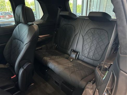 New 2026 BMW X7 xDrive40i w/ M Sport Package image 14
