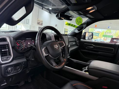 Used 2022 RAM 1500 Big Horn AWD/4WD image 18