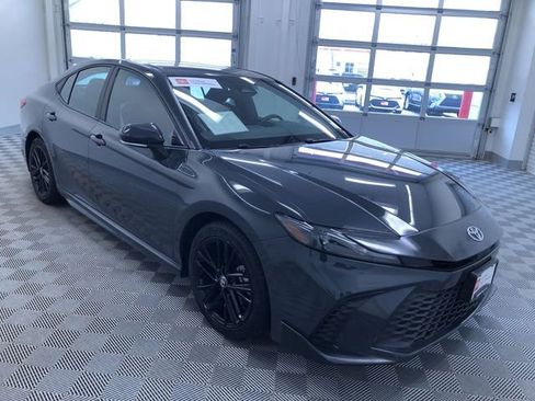 Certified 2025 Toyota Camry SE image 36