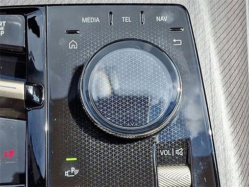 Certified 2025 BMW X3 xDrive30i w/ Premium Package image 15