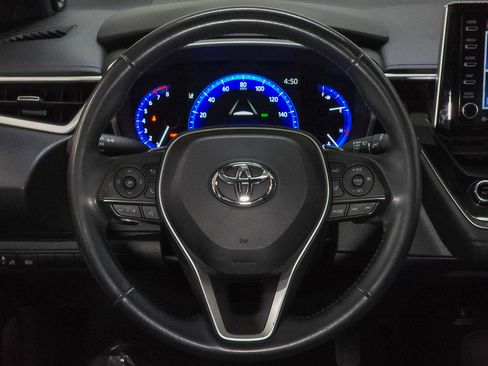 Used 2020 Toyota Corolla XSE image 24