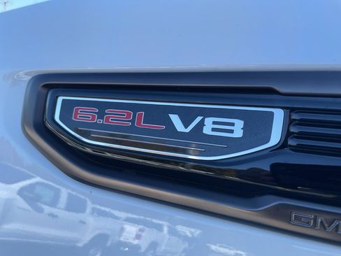 Certified 2024 GMC Sierra 1500 AT4X image 6