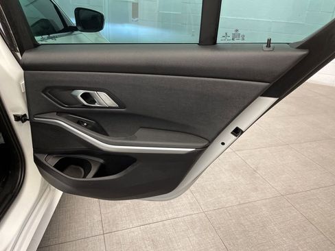 Used 2021 BMW 330i Sedan w/ Driving Assistance Package image 29