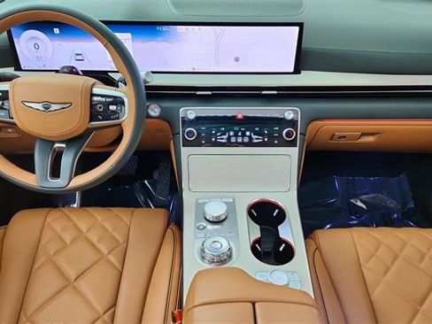 Used 2025 Genesis GV80 3.5T Prestige image 37