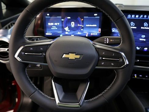 New 2026 Chevrolet Equinox EV LT w/ LPO, Blackout Package image 36