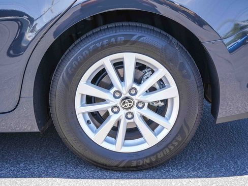 Used 2025 Toyota Camry LE FWD image 11