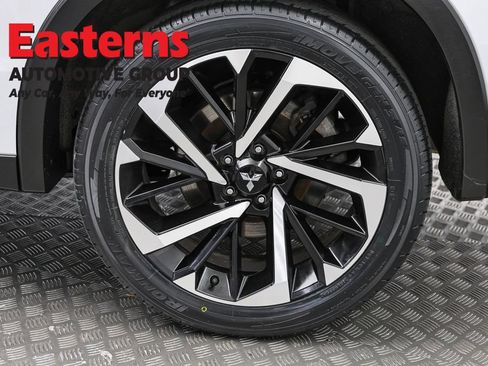 Used 2024 Mitsubishi Outlander SE AWD/4WD image 33
