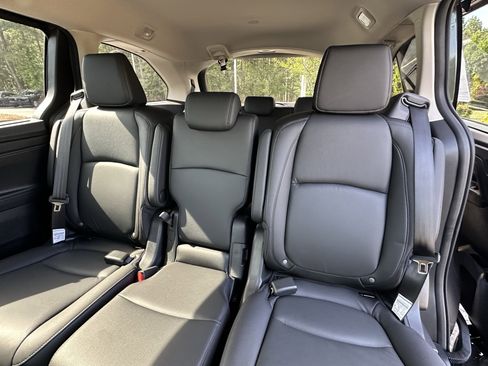 Used 2026 Honda Odyssey EX-L image 10