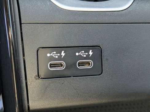 Used 2023 BMW X1 xDrive28i w/ Convenience Package image 9