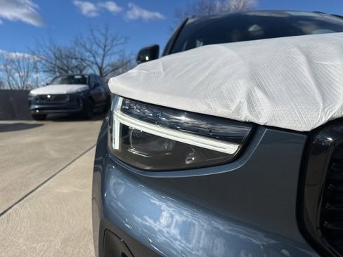 New 2026 Volvo XC40 B5 Ultra w/ Climate Package image 10